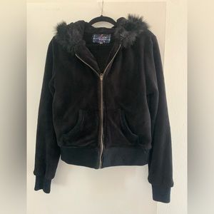 Women’s Large BB Dakota zip up fleece black hooded sweater